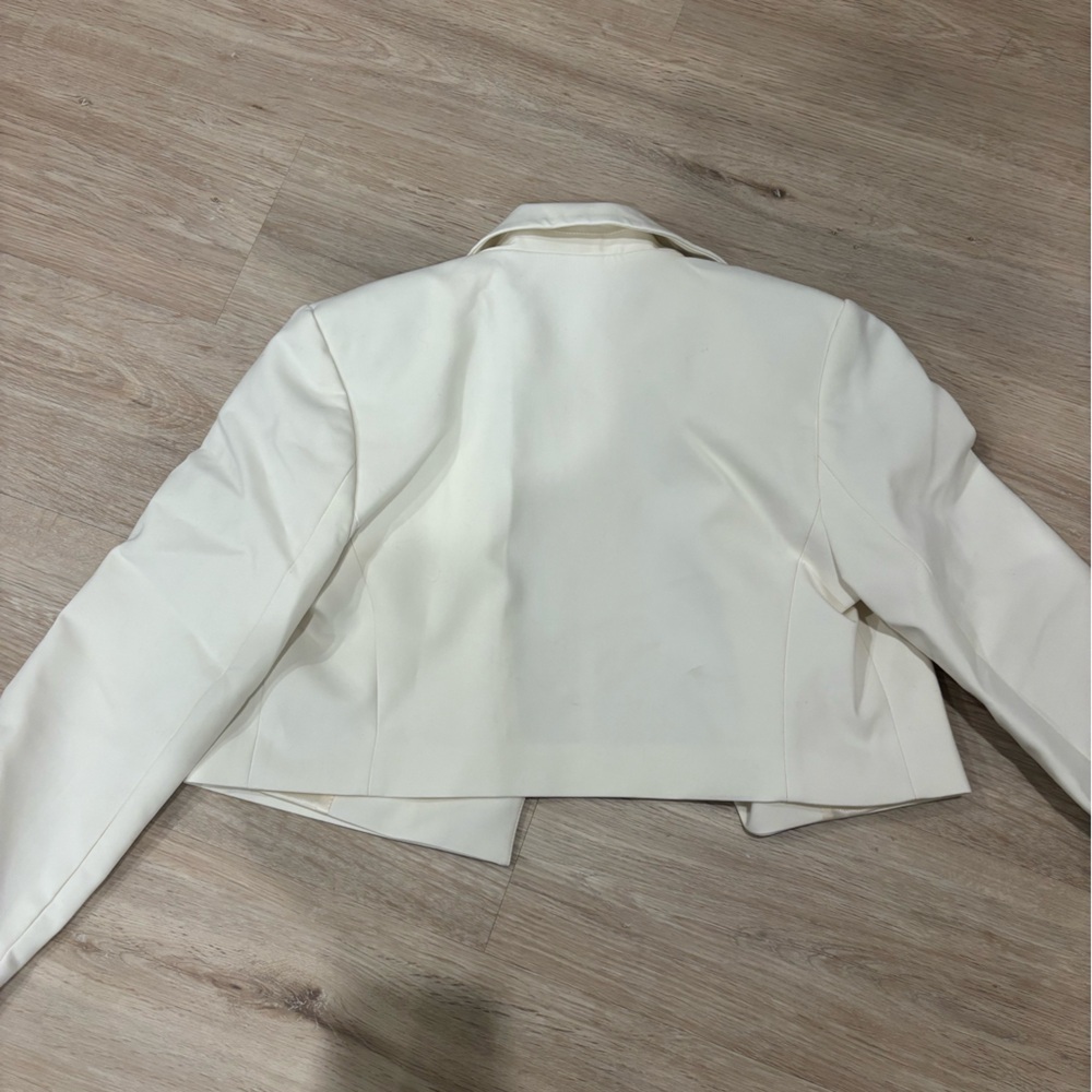 Zara Cream Women's Blazer - Picture 3 of 3